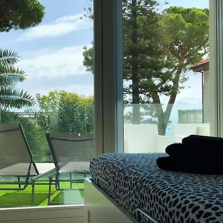 Borgo Paradasio Holidays Apartamento *